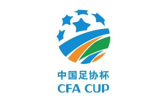 大学生旅行情侣