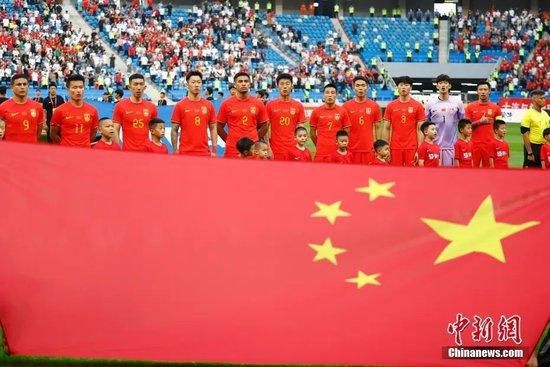 丝袜美臀视频网