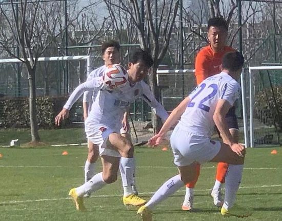 国产cninegay澡堂洗澡