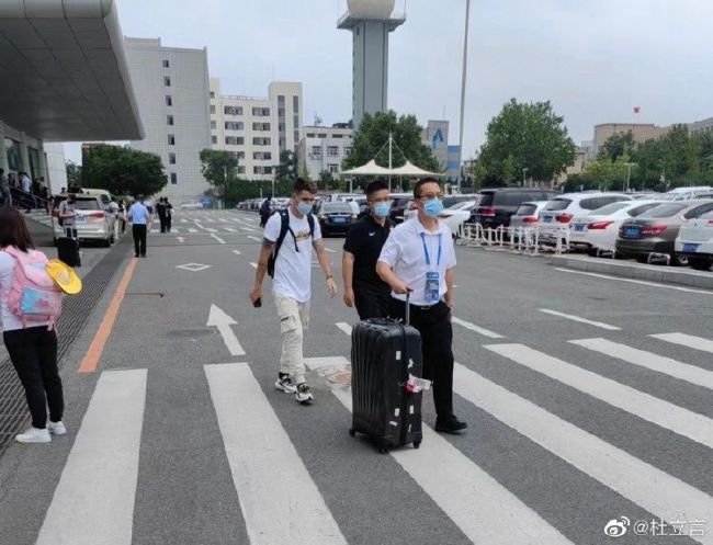 嫩草视频在线免费观看