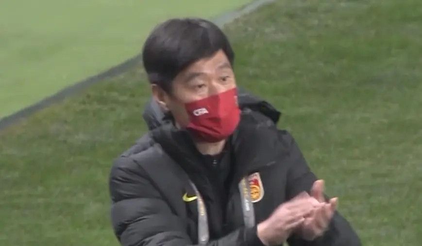 与美女们的合租